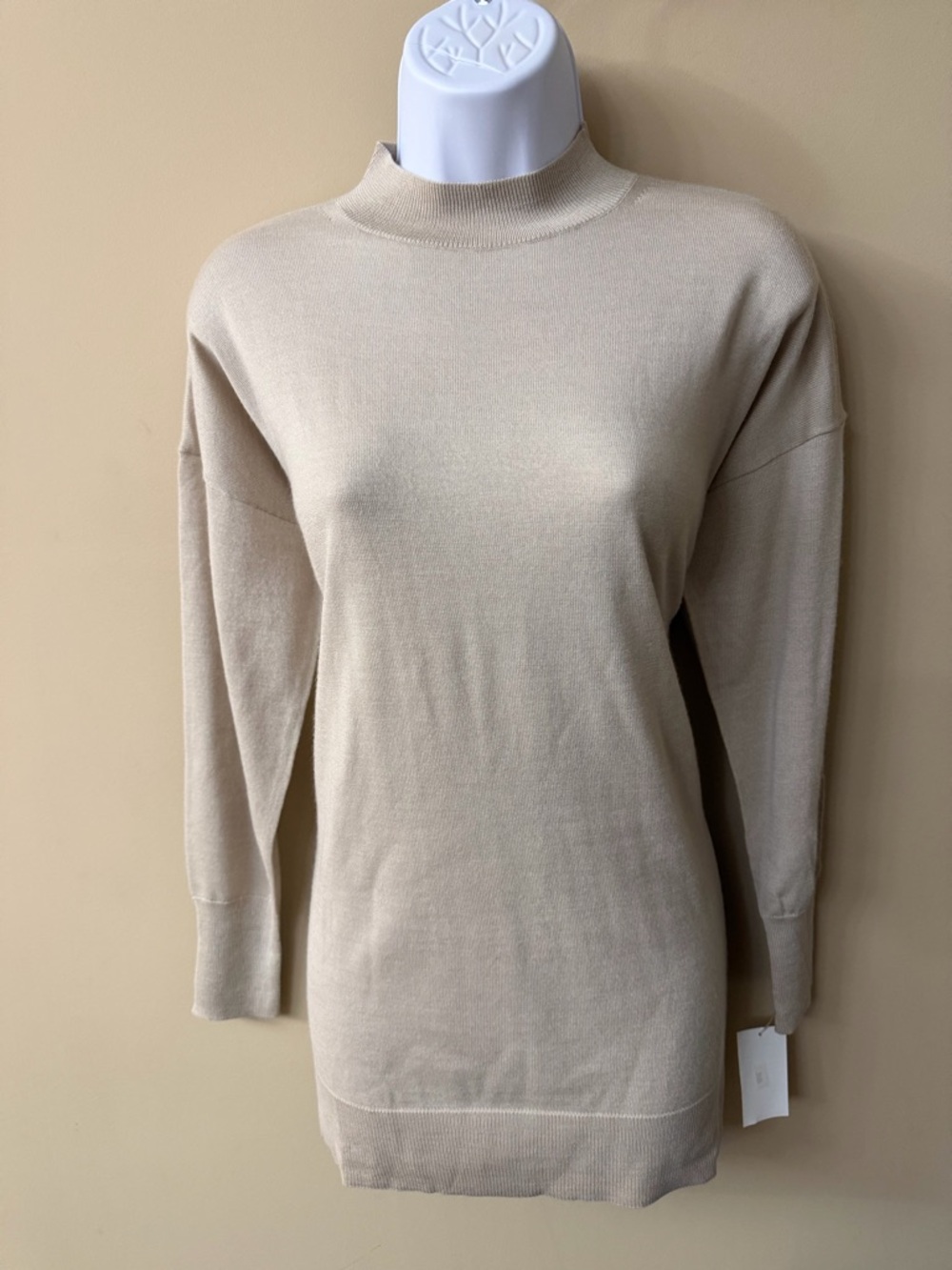 NWOT - Theory 100% Wool Beige Sweater, Size M